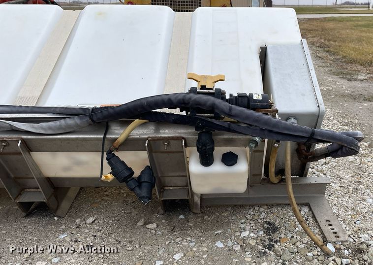 image for item JL9729 Henderson  anti ice tank