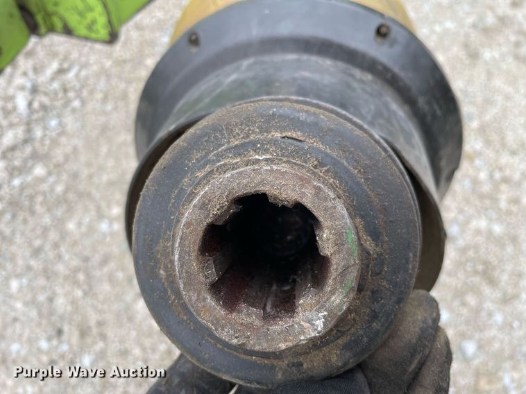 image for item JL9730 Schulte XH1500  batwing rotary mower