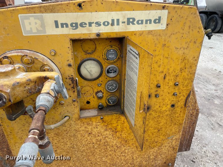 image for item JL9731 Ingersoll Rand G150B  air compressor