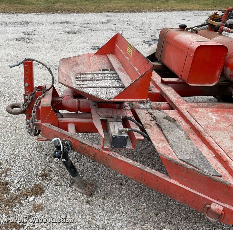 image for item JL9732 2003 Duraco 125DJT  pothole patcher