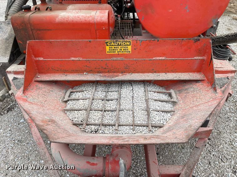 image for item JL9732 2003 Duraco 125DJT  pothole patcher