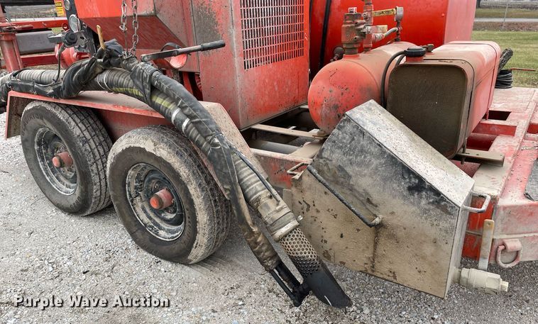 image for item JL9732 2003 Duraco 125DJT  pothole patcher