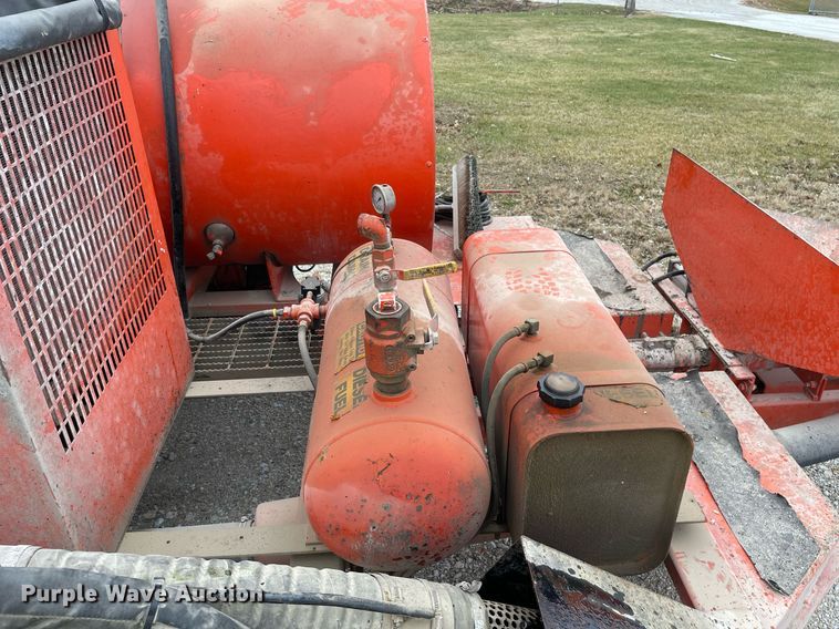 image for item JL9732 2003 Duraco 125DJT  pothole patcher