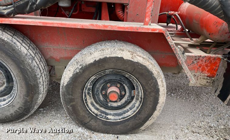 image for item JL9732 2003 Duraco 125DJT  pothole patcher