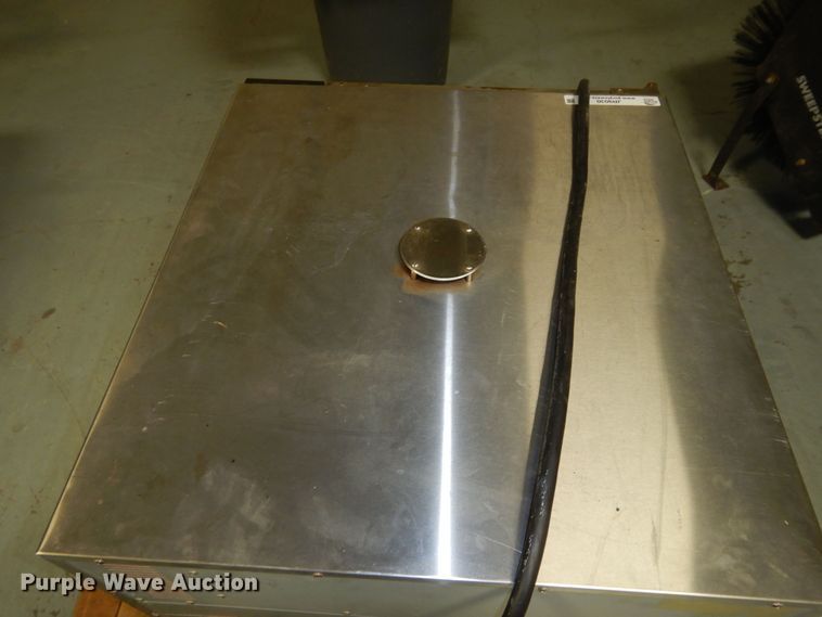 image for item JR9030 Moffat Turbofan 32  convection oven