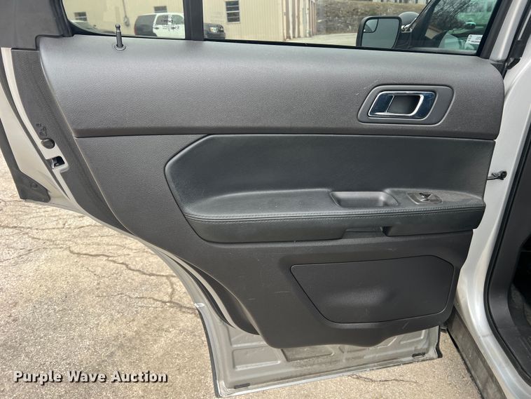 image for item JU9739 2015 Ford Explorer Police Interceptor  SUV