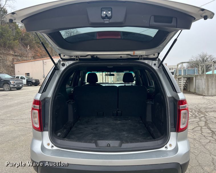 image for item JU9739 2015 Ford Explorer Police Interceptor  SUV