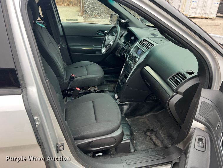 image for item JU9739 2015 Ford Explorer Police Interceptor  SUV