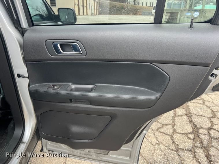 image for item JU9739 2015 Ford Explorer Police Interceptor  SUV