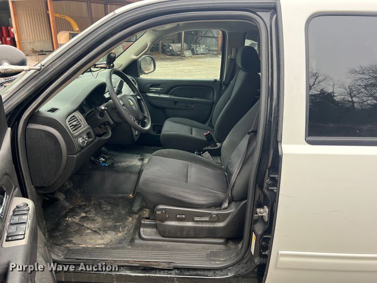 image for item JU9740 2012 Chevrolet Tahoe Police  SUV