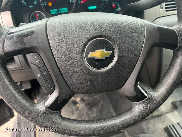 image for item JU9740 2012 Chevrolet Tahoe Police  SUV