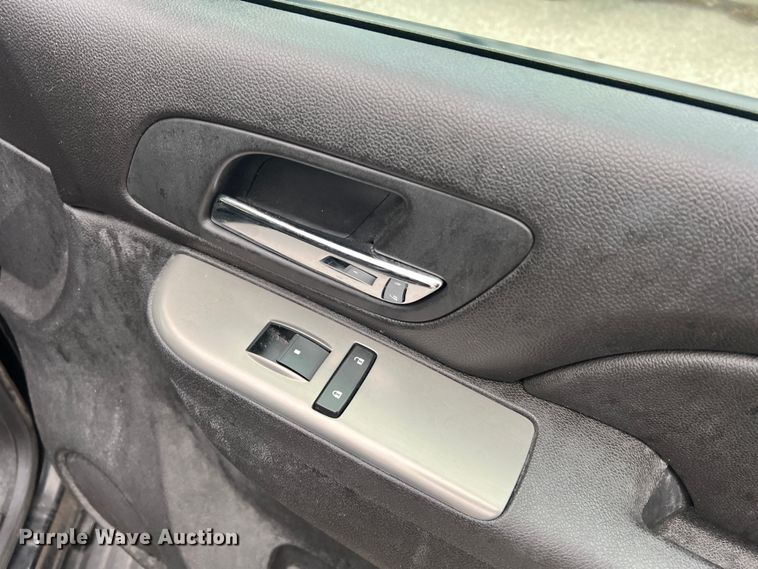 image for item JU9740 2012 Chevrolet Tahoe Police  SUV