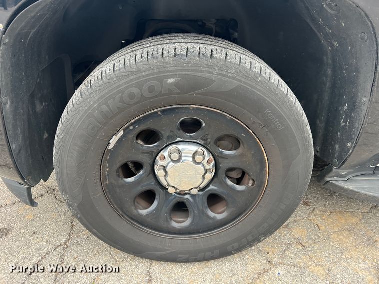 image for item JU9740 2012 Chevrolet Tahoe Police  SUV