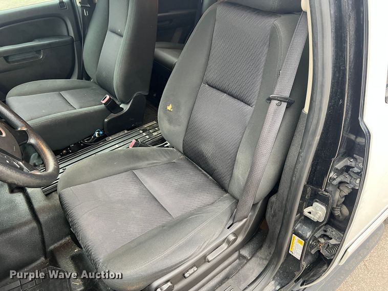 image for item JU9741 2012 Chevrolet Tahoe Police  SUV