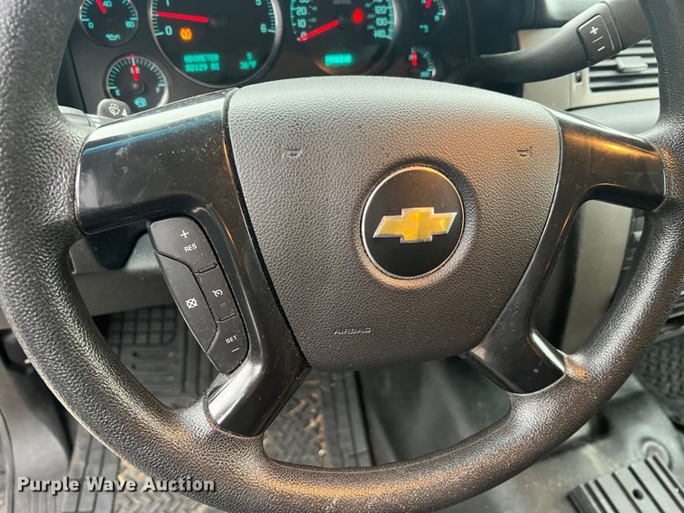 image for item JU9741 2012 Chevrolet Tahoe Police  SUV