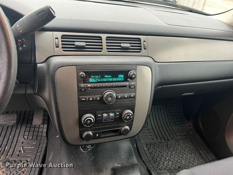 image for item JU9741 2012 Chevrolet Tahoe Police  SUV