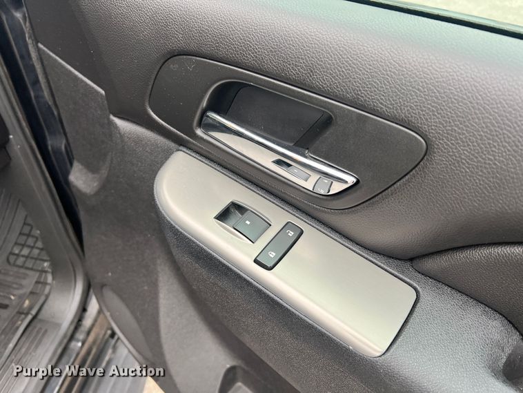 image for item JU9741 2012 Chevrolet Tahoe Police  SUV