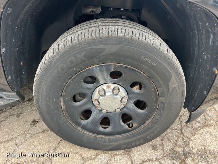 image for item JU9741 2012 Chevrolet Tahoe Police  SUV