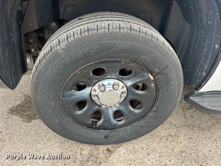 image for item JU9741 2012 Chevrolet Tahoe Police  SUV