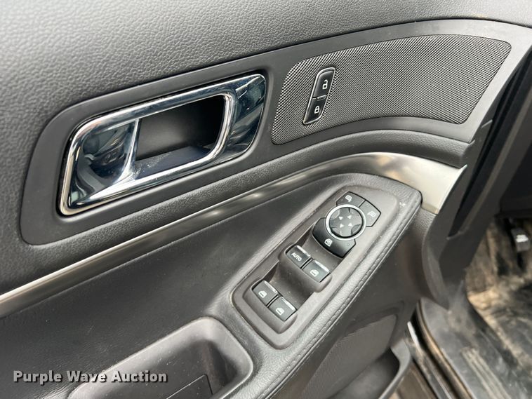 image for item JU9742 2014 Ford Explorer Police Interceptor  SUV