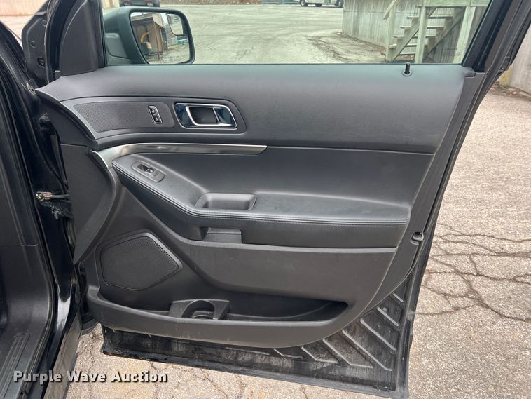 image for item JU9742 2014 Ford Explorer Police Interceptor  SUV