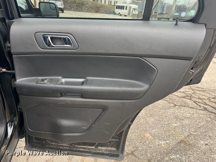 image for item JU9742 2014 Ford Explorer Police Interceptor  SUV