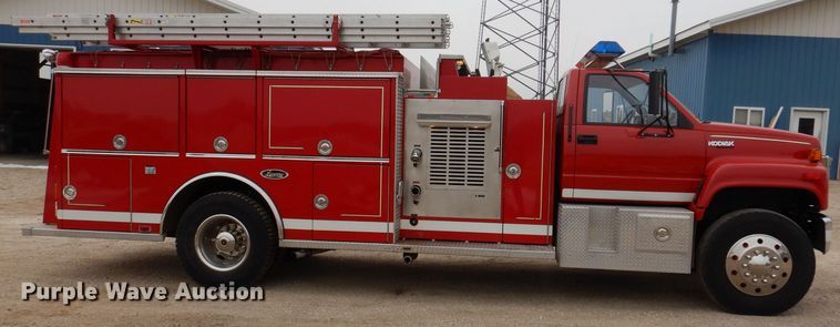 image for item KW9566 1992 Chevrolet Kodiak C5500  pumper fire truck