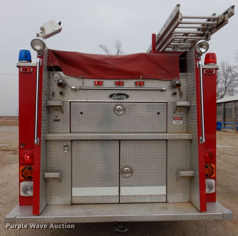 image for item KW9566 1992 Chevrolet Kodiak C5500  pumper fire truck