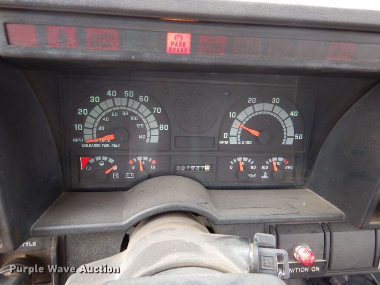 image for item KW9566 1992 Chevrolet Kodiak C5500  pumper fire truck