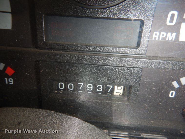 image for item KW9566 1992 Chevrolet Kodiak C5500  pumper fire truck