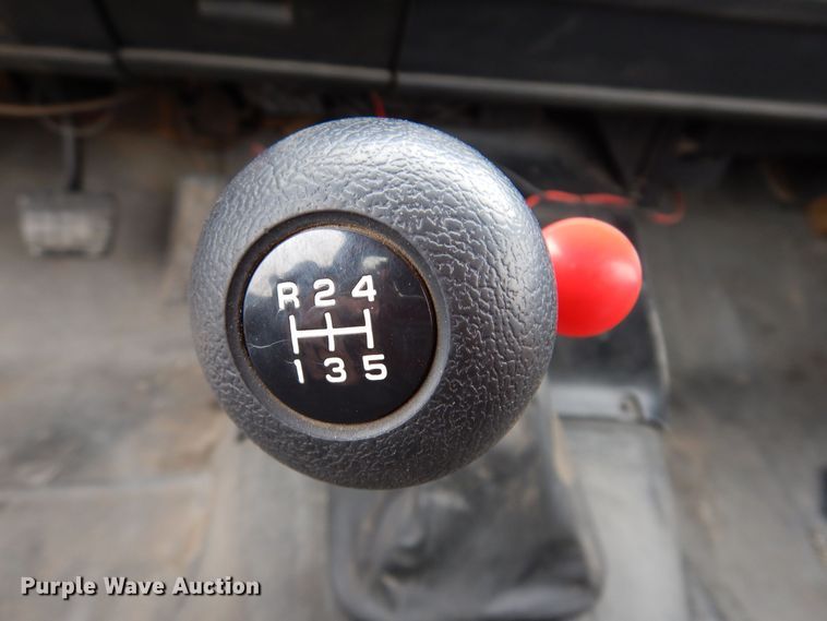 image for item KW9566 1992 Chevrolet Kodiak C5500  pumper fire truck