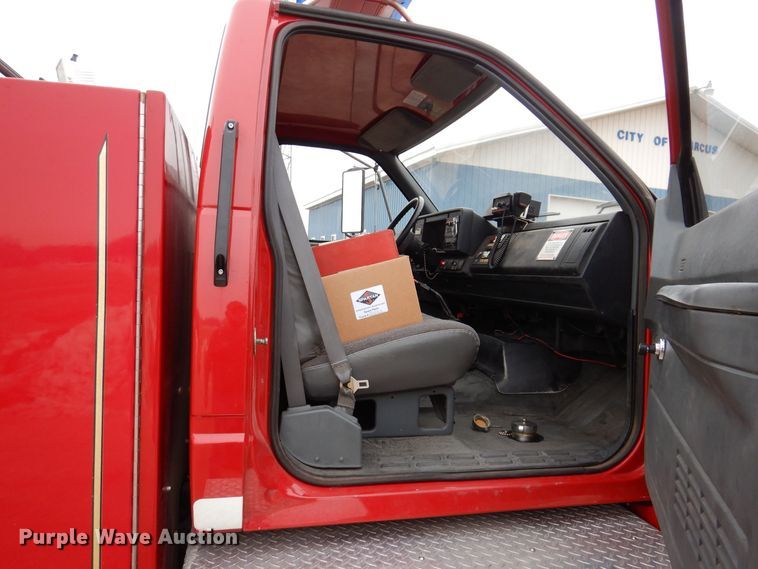 image for item KW9566 1992 Chevrolet Kodiak C5500  pumper fire truck