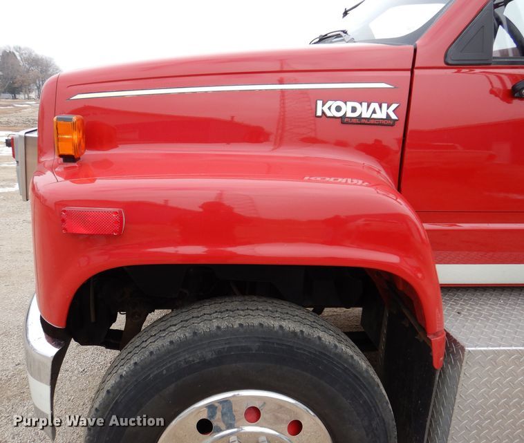 image for item KW9566 1992 Chevrolet Kodiak C5500  pumper fire truck