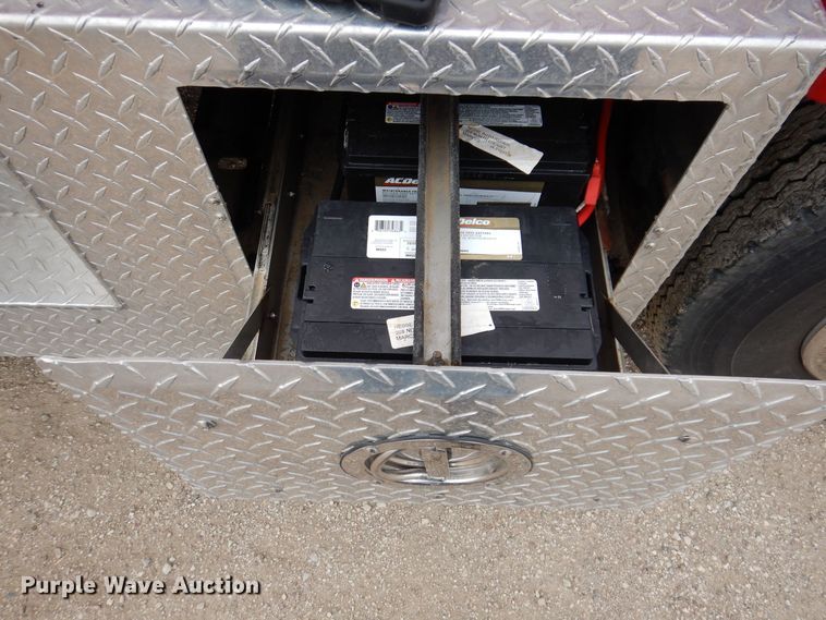 image for item KW9566 1992 Chevrolet Kodiak C5500  pumper fire truck