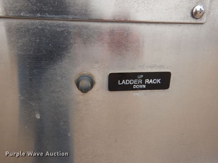 image for item KW9566 1992 Chevrolet Kodiak C5500  pumper fire truck