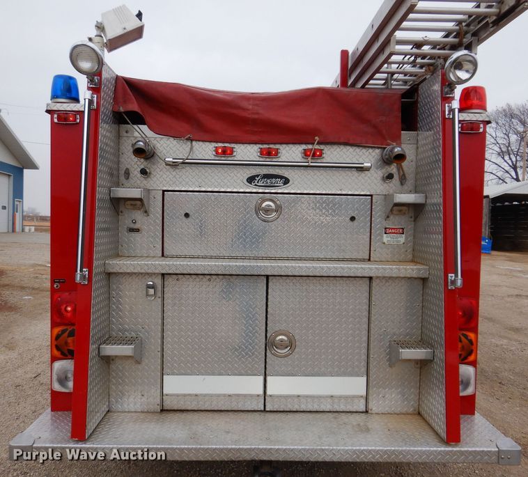 image for item KW9566 1992 Chevrolet Kodiak C5500  pumper fire truck