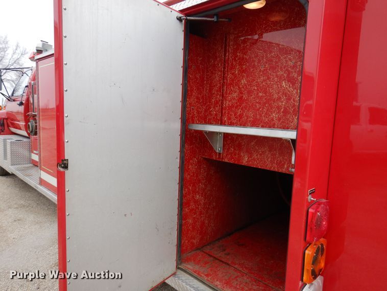 image for item KW9566 1992 Chevrolet Kodiak C5500  pumper fire truck