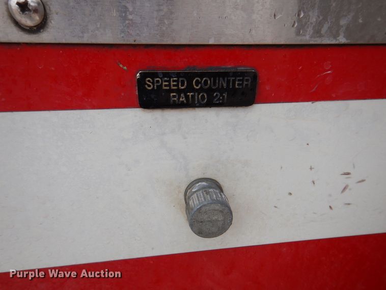 image for item KW9566 1992 Chevrolet Kodiak C5500  pumper fire truck