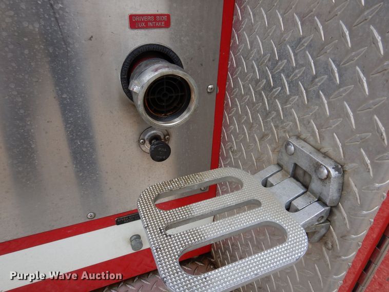 image for item KW9566 1992 Chevrolet Kodiak C5500  pumper fire truck