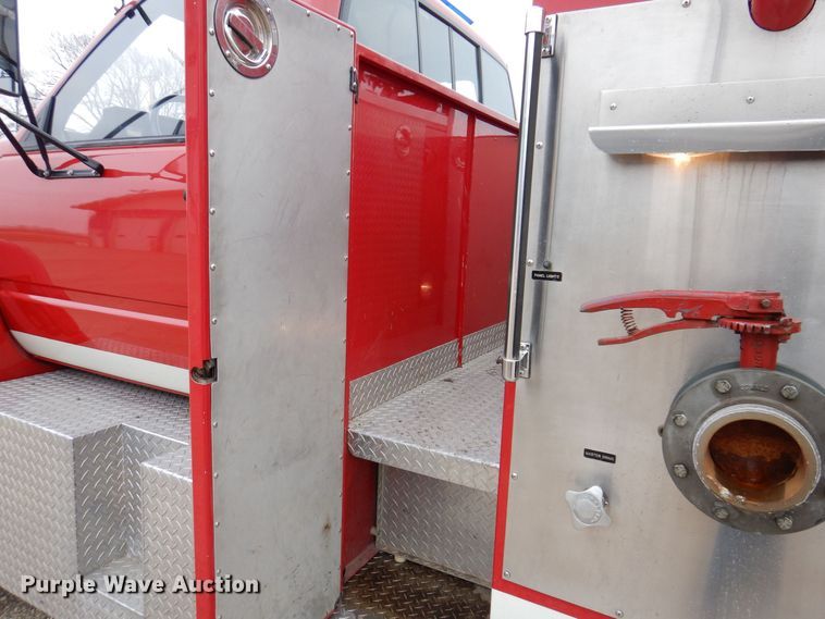 image for item KW9566 1992 Chevrolet Kodiak C5500  pumper fire truck