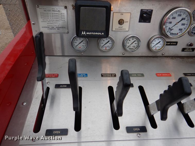 image for item KW9566 1992 Chevrolet Kodiak C5500  pumper fire truck