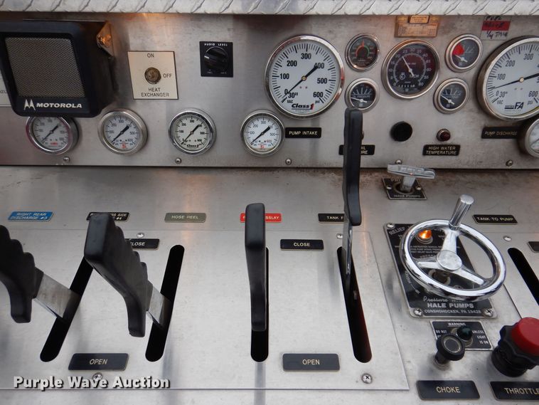 image for item KW9566 1992 Chevrolet Kodiak C5500  pumper fire truck