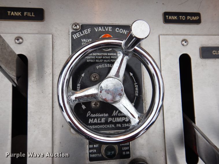 image for item KW9566 1992 Chevrolet Kodiak C5500  pumper fire truck