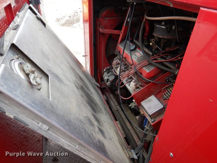 image for item KW9566 1992 Chevrolet Kodiak C5500  pumper fire truck