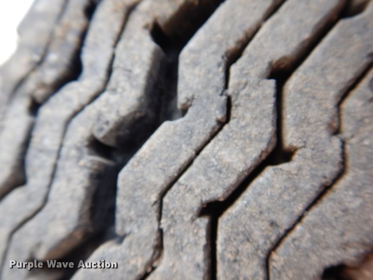 image for item KW9566 1992 Chevrolet Kodiak C5500  pumper fire truck