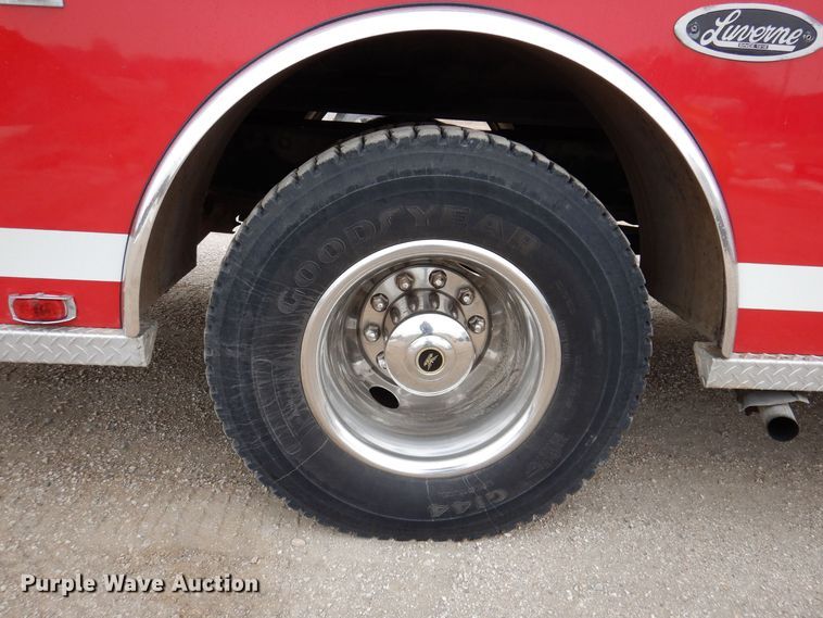 image for item KW9566 1992 Chevrolet Kodiak C5500  pumper fire truck