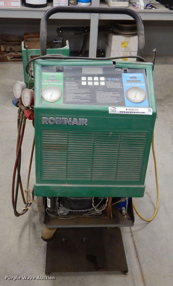 image for item KW9576 Robinair  AC charging station