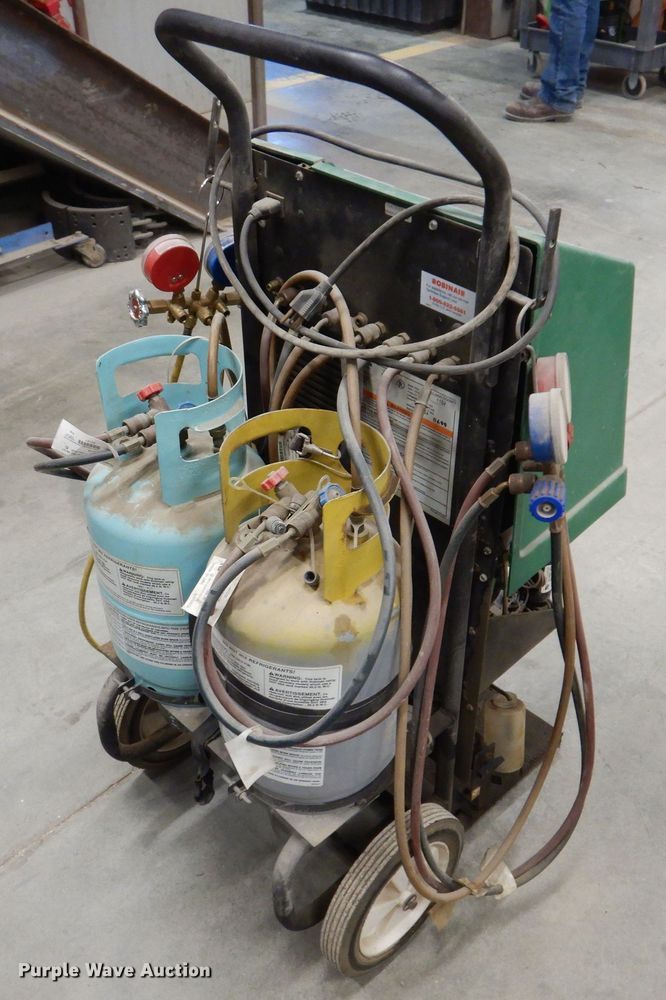 image for item KW9576 Robinair  AC charging station