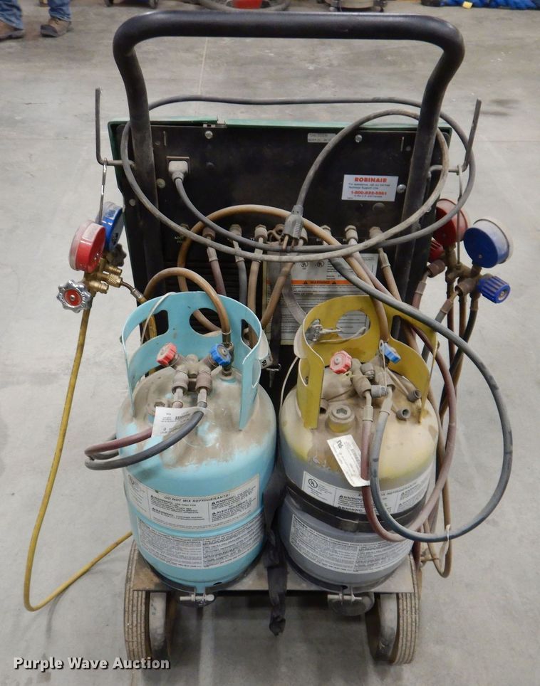 image for item KW9576 Robinair  AC charging station