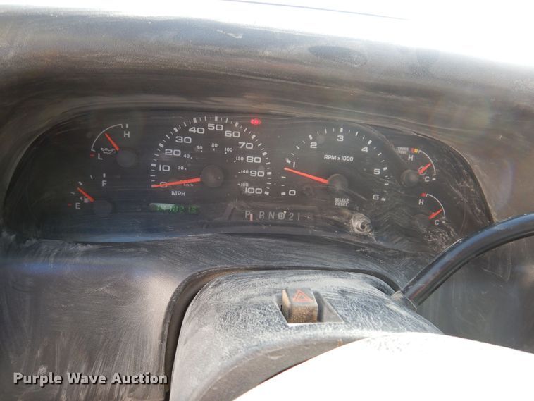 image for item KW9581 2003 Ford F250 Super Duty XL  pickup truck